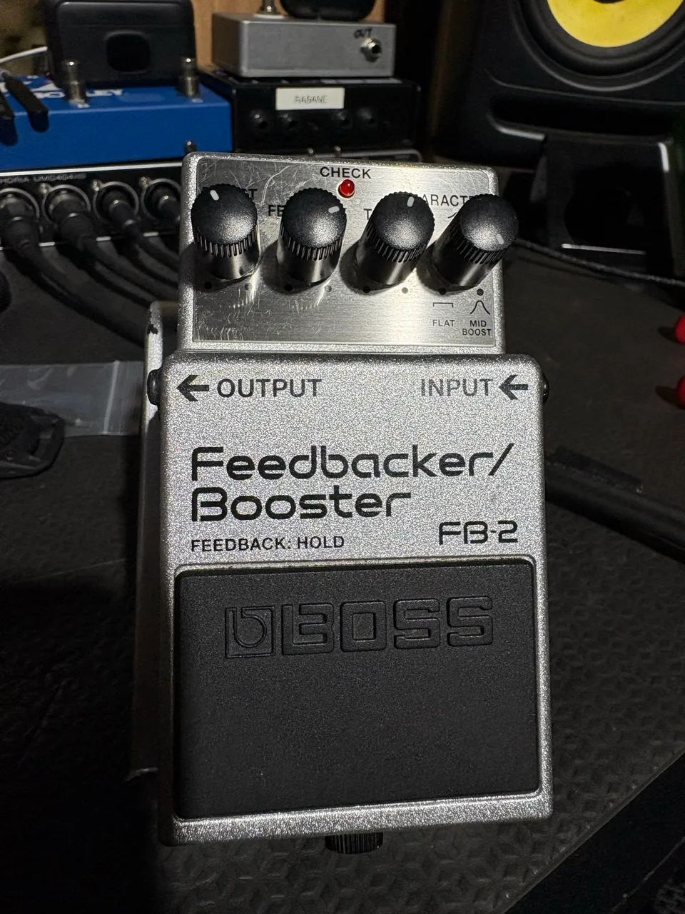 Pedal Boss FB-2 Feedbacker Booster - Instrumentos musicais