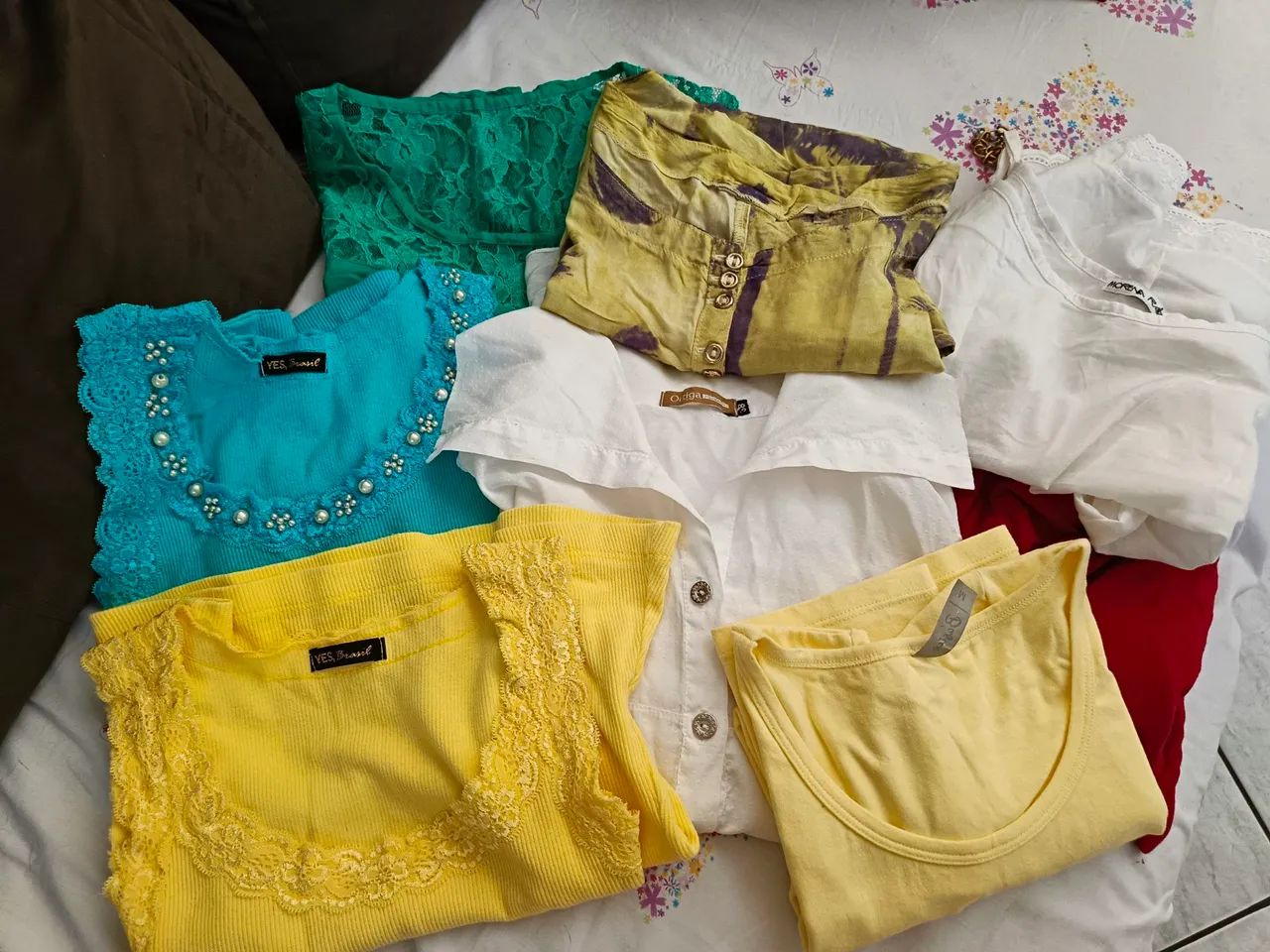 Blusas femininas P 