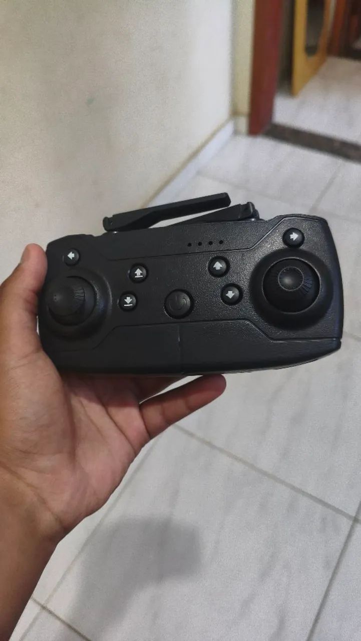 Drone E99 Pro com Câmera - Ótimo Estado + Caixa Original - Foto 3