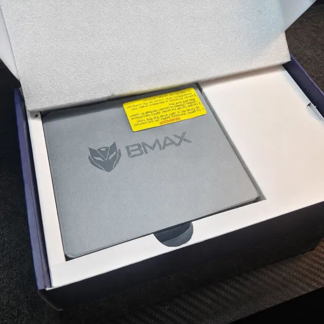 Mini PC BMAX B3 Pro 8GB / 256GB SSD - Novo na Caixa - Computadores