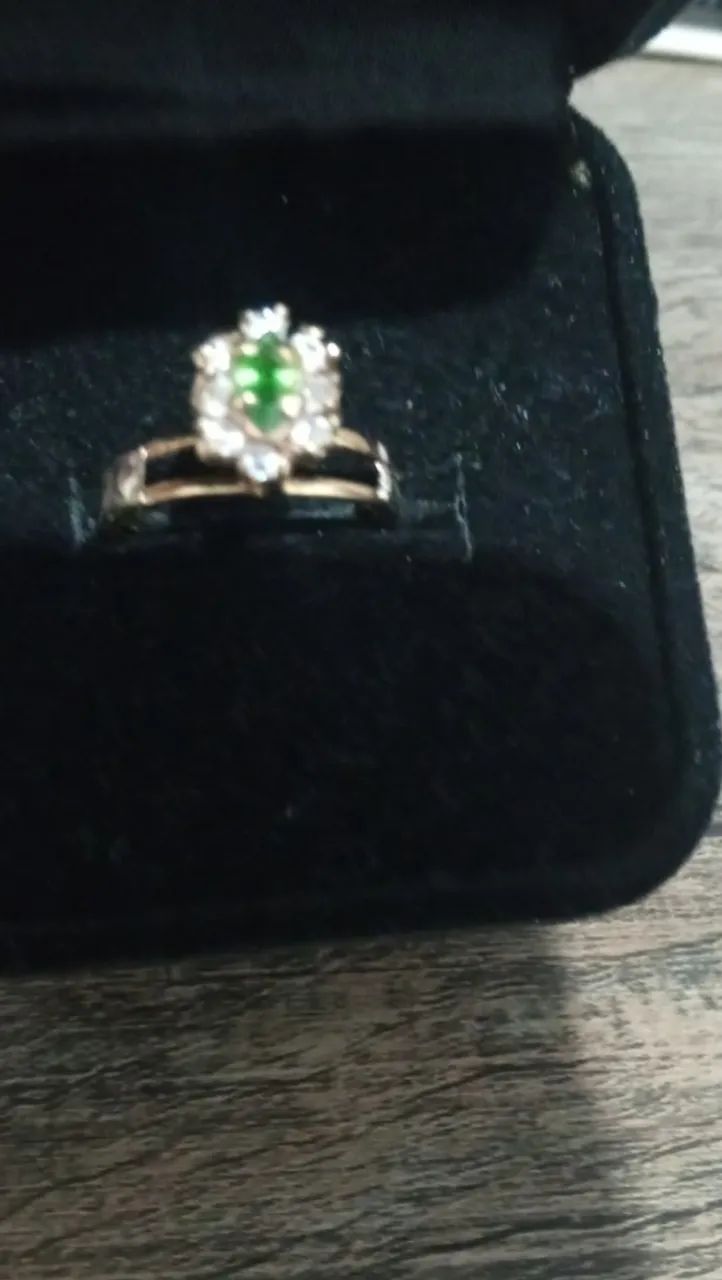 Vendo anel de ouro 18k