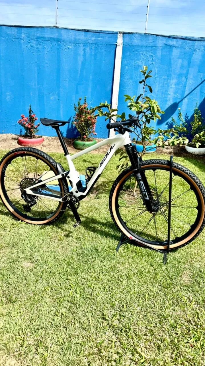 Soul Volcano G3 Full carbon