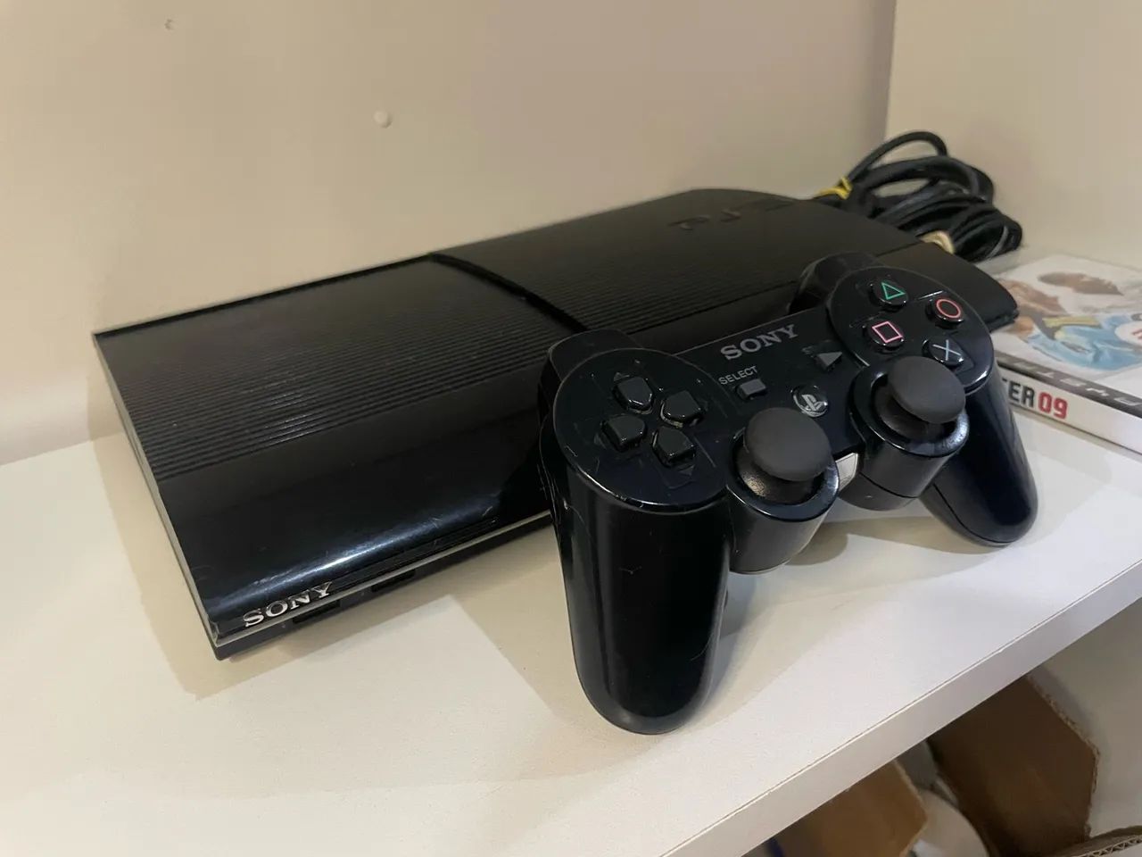 PS3 Super Slim 500 GB - Envio OLX Pay - Foto 2