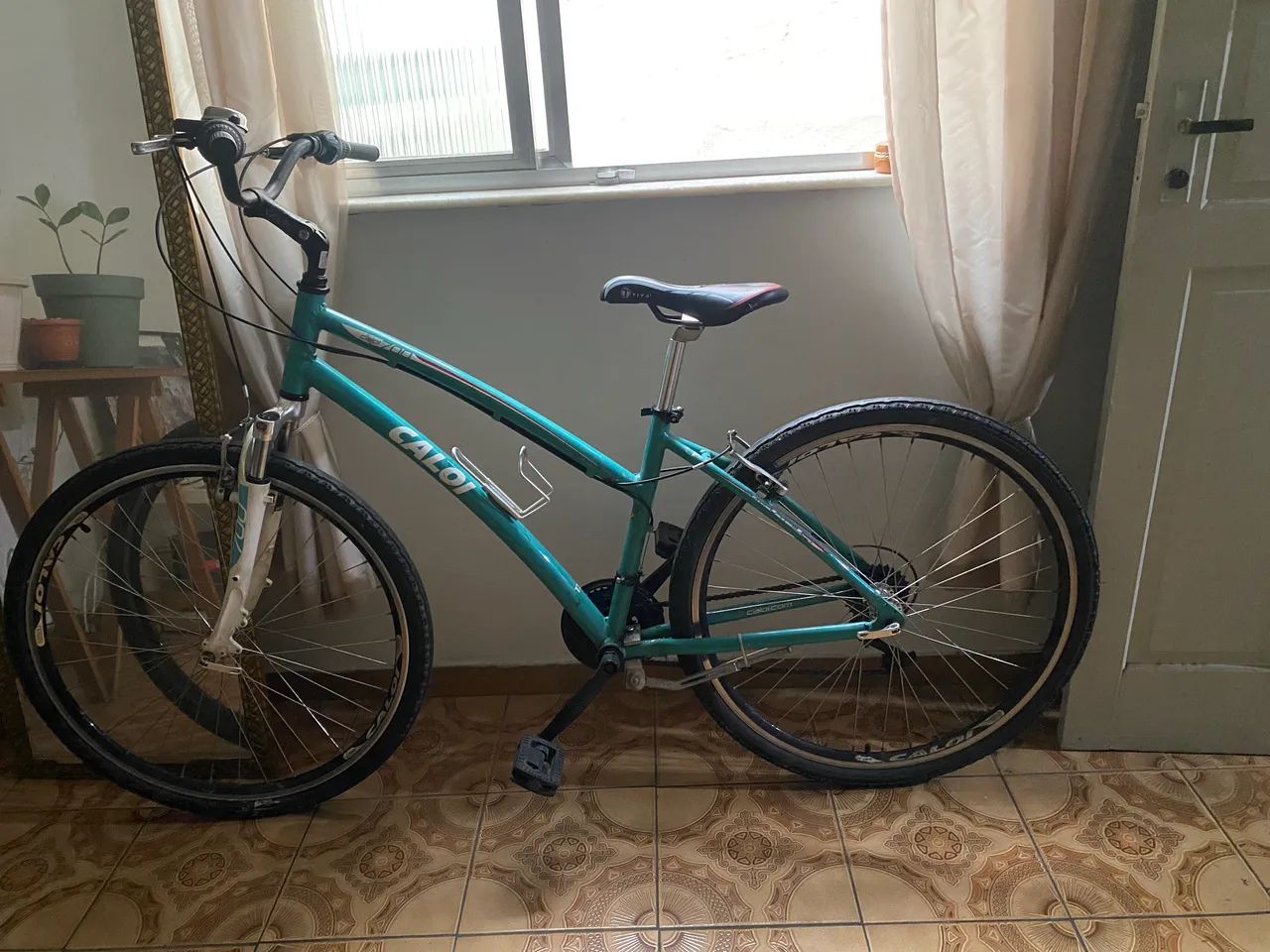 Caloi 700 confort 