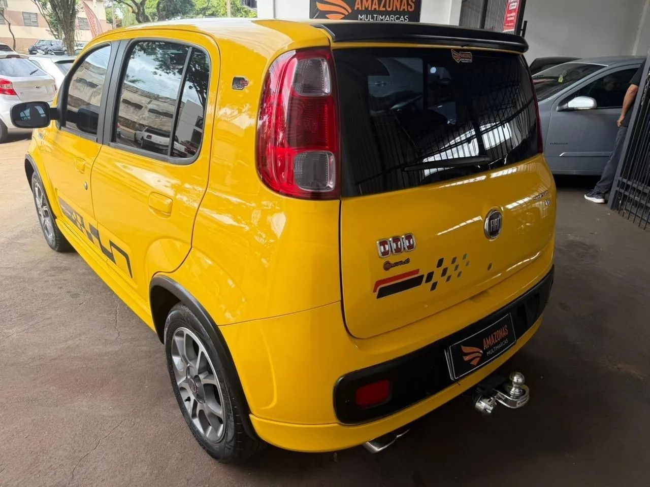 Fiat Uno Sporting 1.4 EVO Fire Flex 8V 4P 2012 - Foto 5