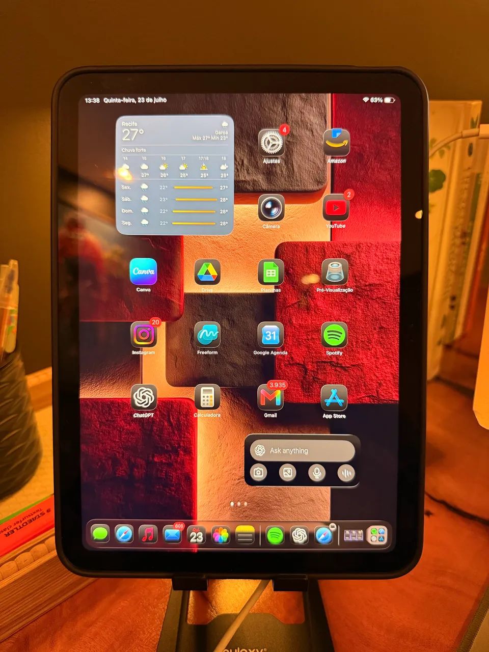 iPad 11th geração a16 128GB + Case iplace 