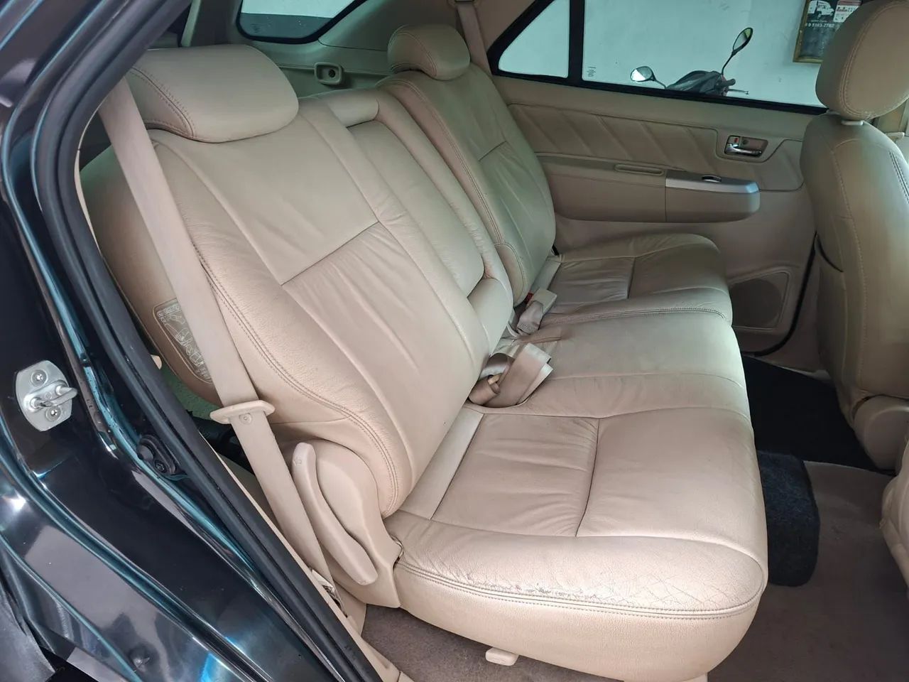 Toyota Hilux SW4 SRV D4-D 4x4 3.0 TDI Dies. Aut, foto 14 de 19