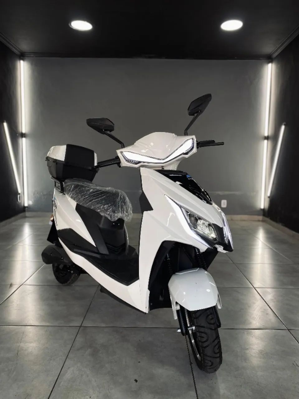 SCOOTER ELÉTRICA FYRON 