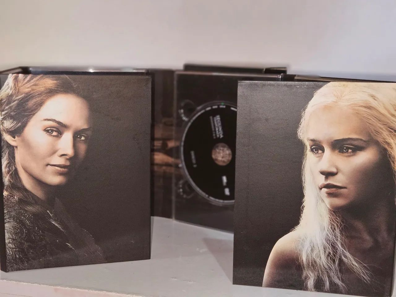 Dvd Game of Thrones 1ª e 2ª temporada  - Foto 3