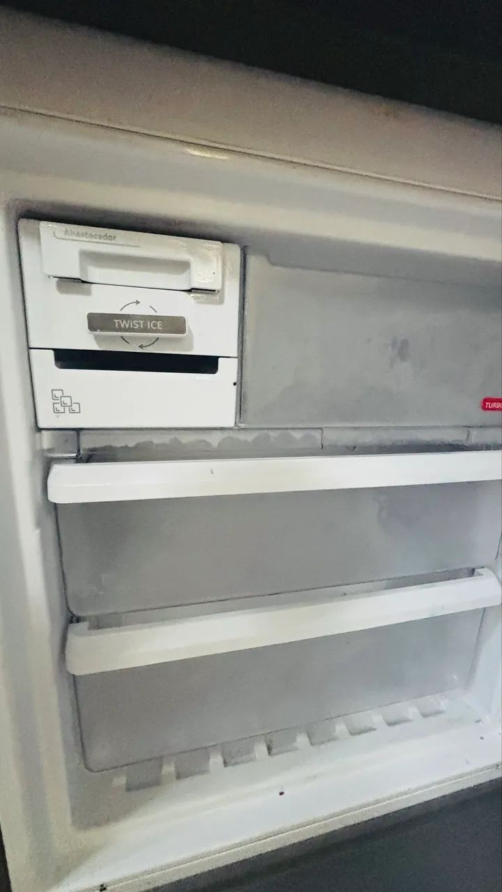 Geladeira BRE57KANA Frost Free Inverse 447 Litros Brastemp Inox 110V - Foto 6