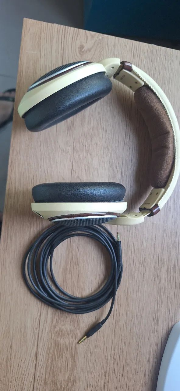 Headphone Sennheiser 598 HD