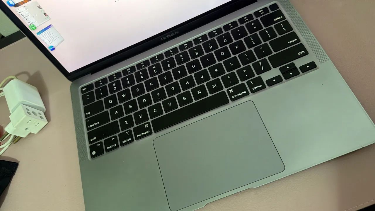 Vendo Mac book air M1  - Foto 3