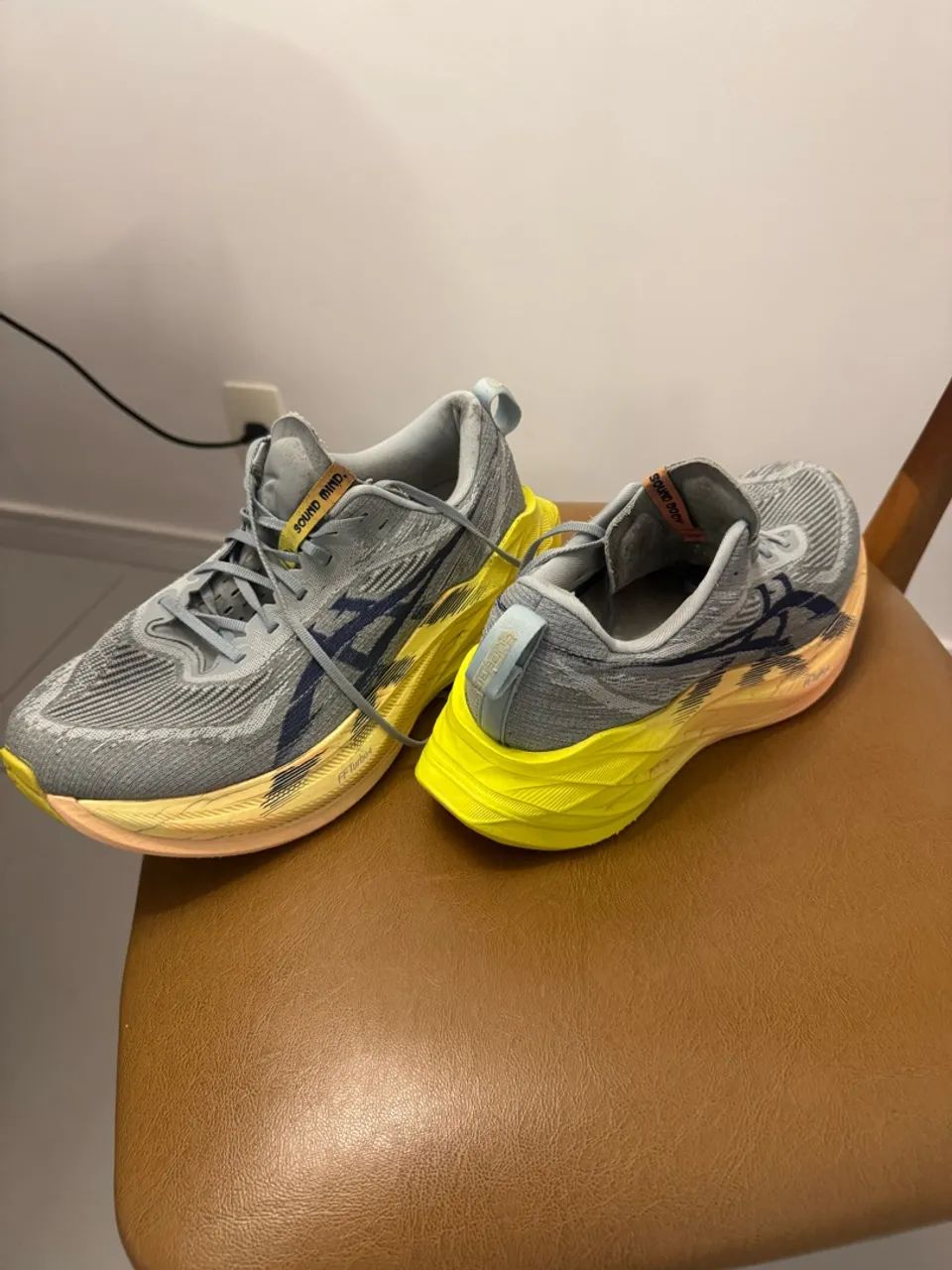 Asics Superblast