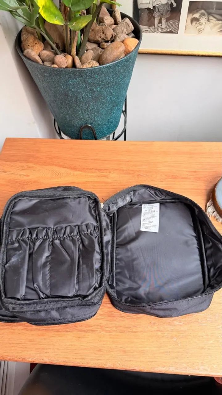 nécessaire gocase preta com divisórias, nova  - Foto 2