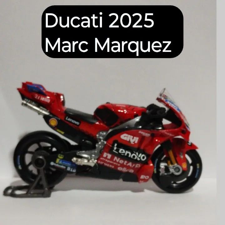 3 miniaturas moto GP  - Foto 3