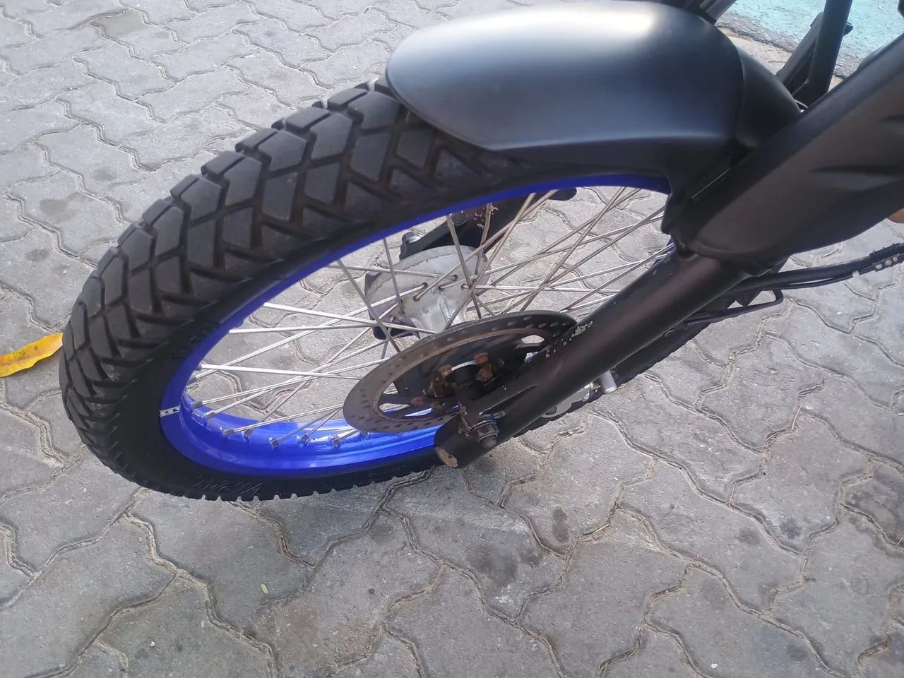 Lander 250, ano 2019/2020 - Foto 2