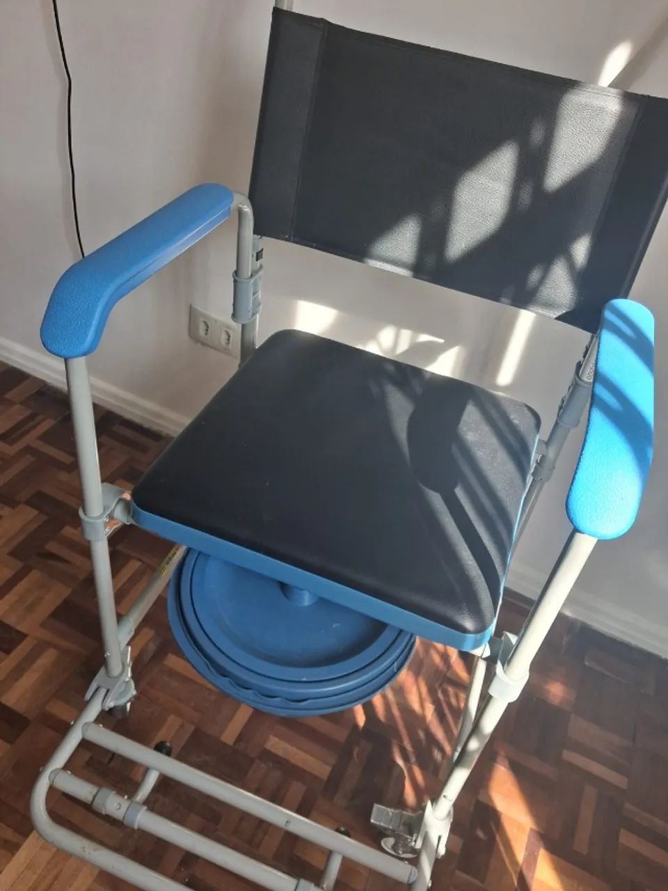Cadeira de banho  - Foto 3