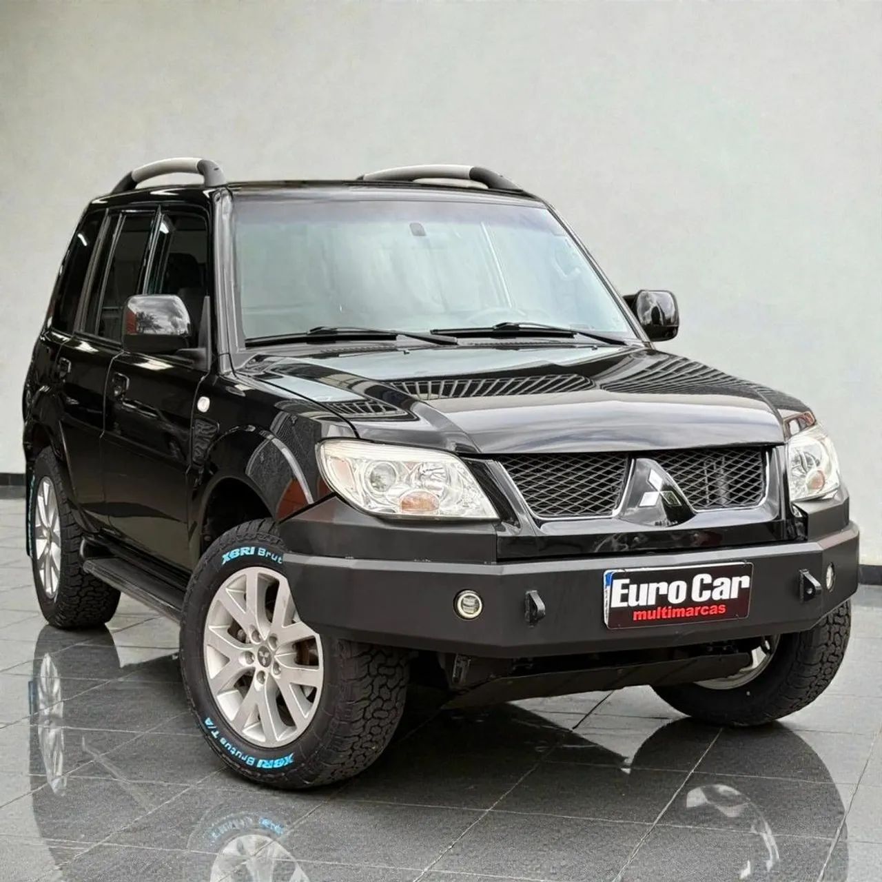 Mitsubishi Pajero 2011