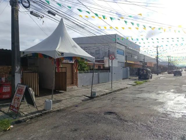 CASA À VENDA - PRÓXIMO AO MERCADO DA TORRE - TODA DOCUMENTADA - Foto 2