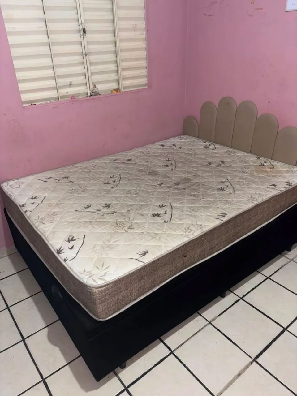Cama Box com Colchão 