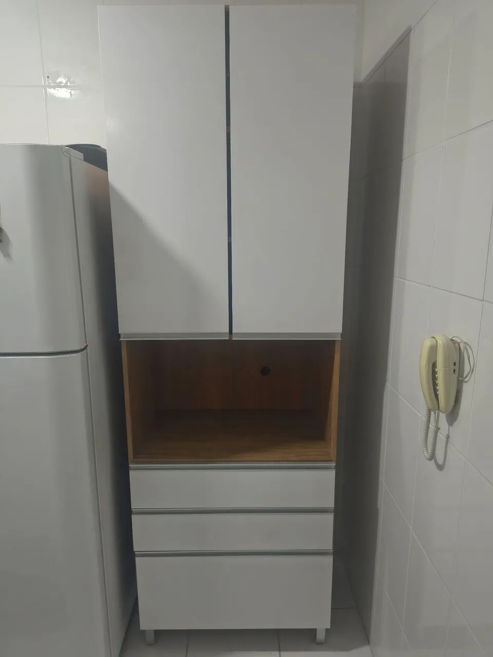 Armário multiuso 