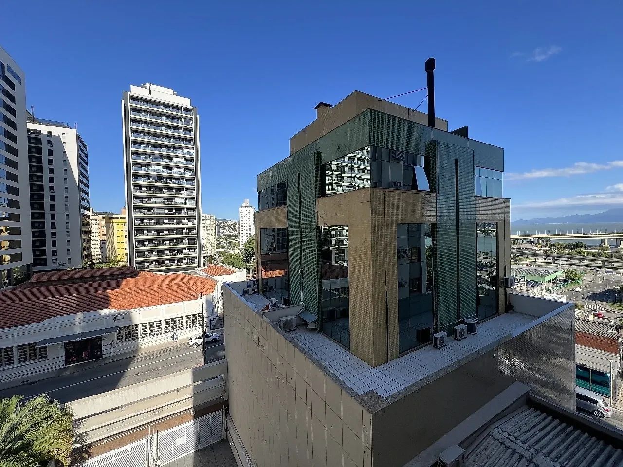 APARTAMENTO 3 DORMITÓRIOS - CENTRO - FLORIANÓPOLIS - Foto 2