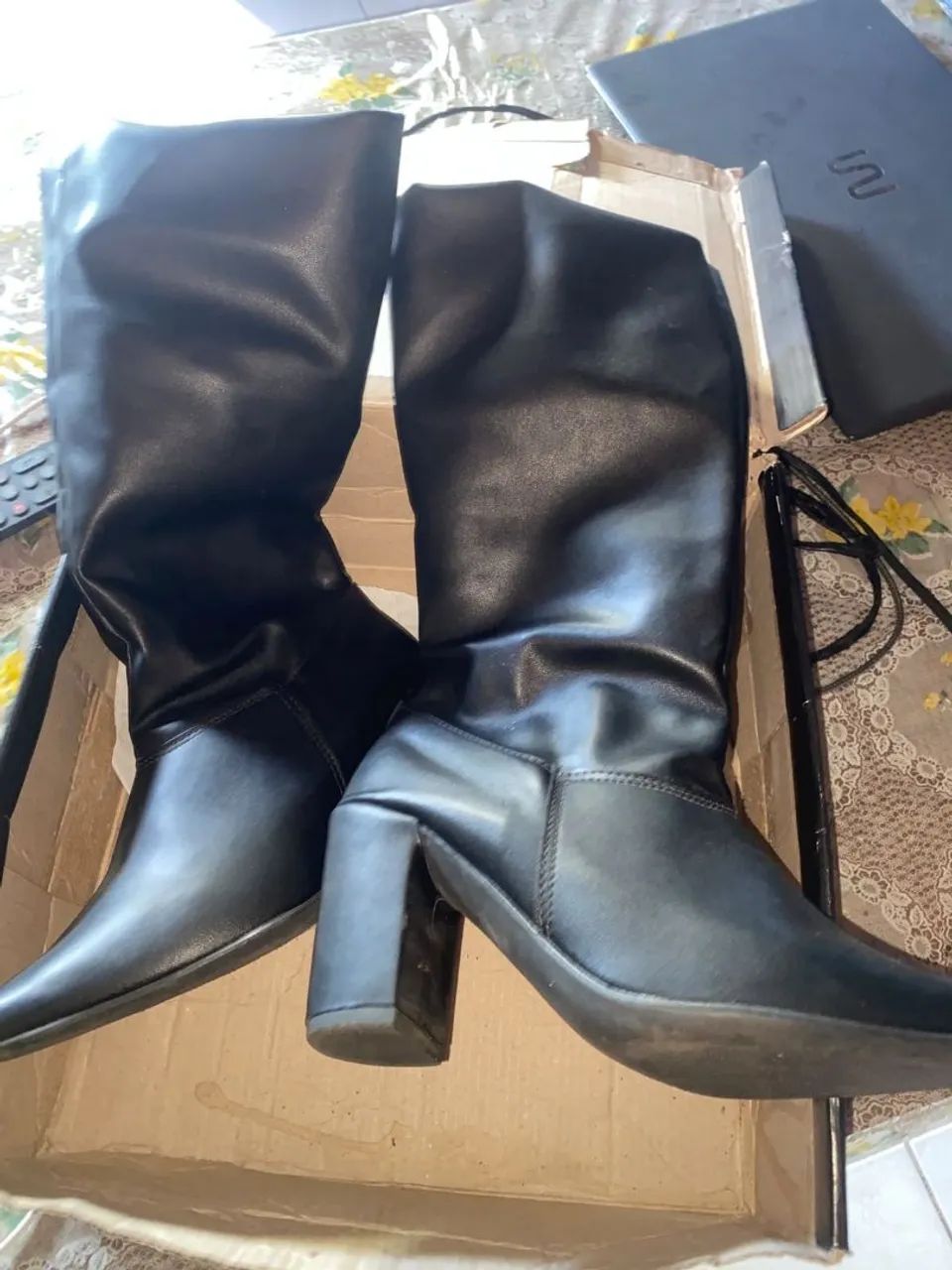 Bota novíssima utilizada uma vez apenas  - Foto 2