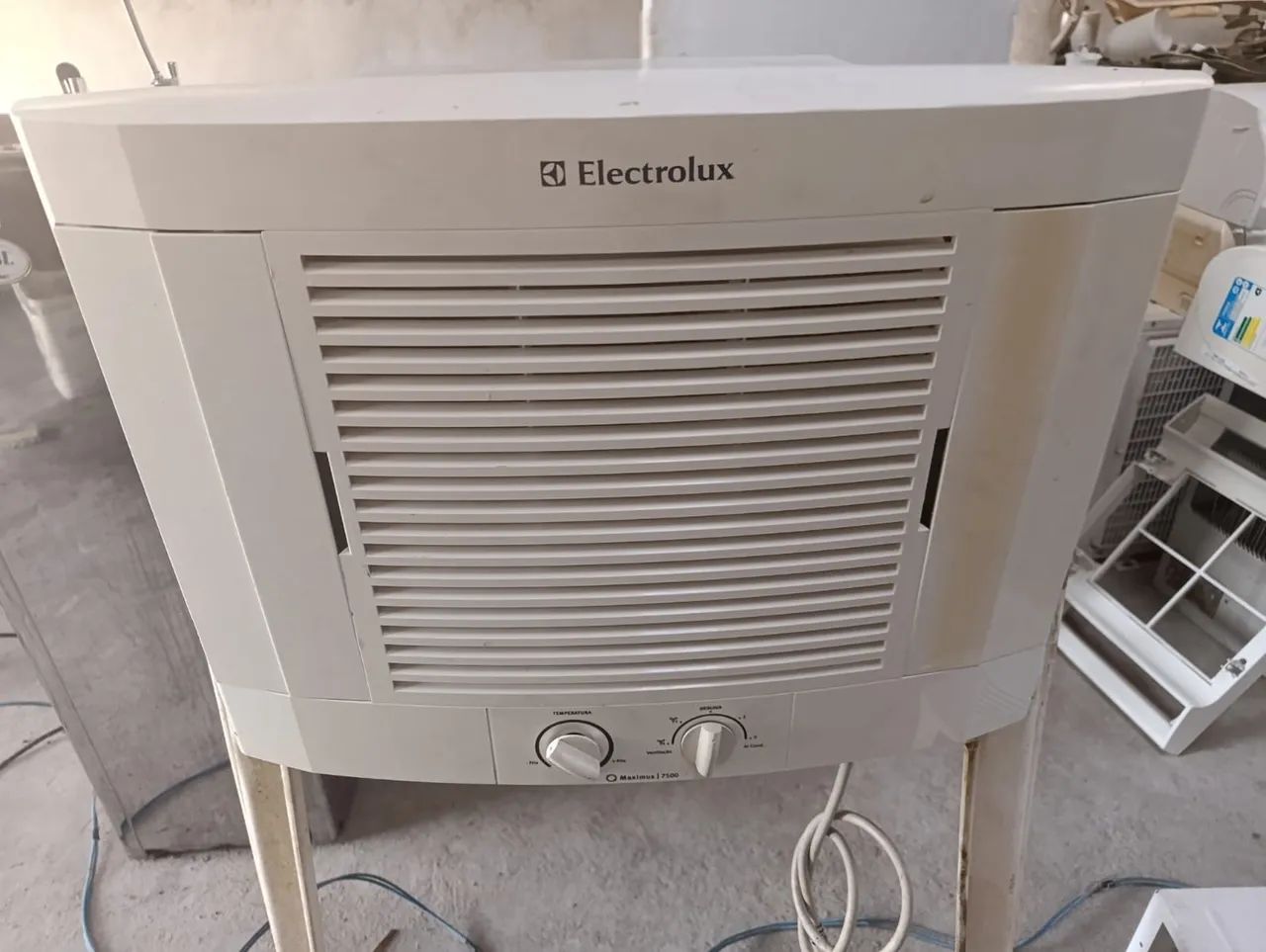 Vendo ar condicionado Eletrolux 110 volts/7500 btus