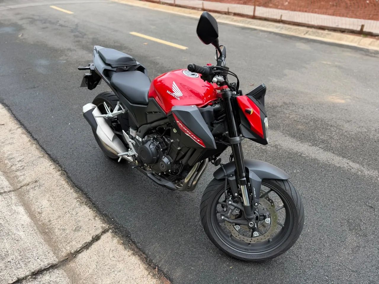 CB HORNET 500  - Foto 2