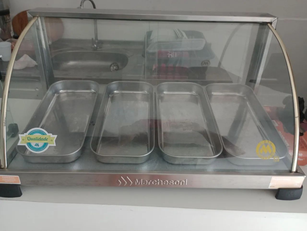 Vendo uma estufa de lanche sem nova em saj *64