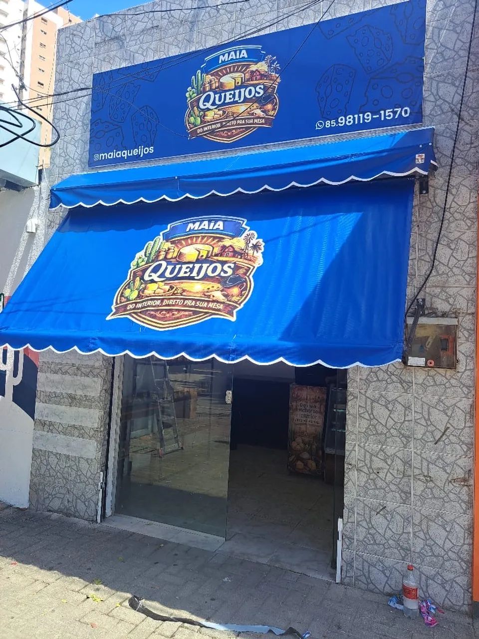 Toldo Retrátil e Mini Fixo para o seu Comércio 
