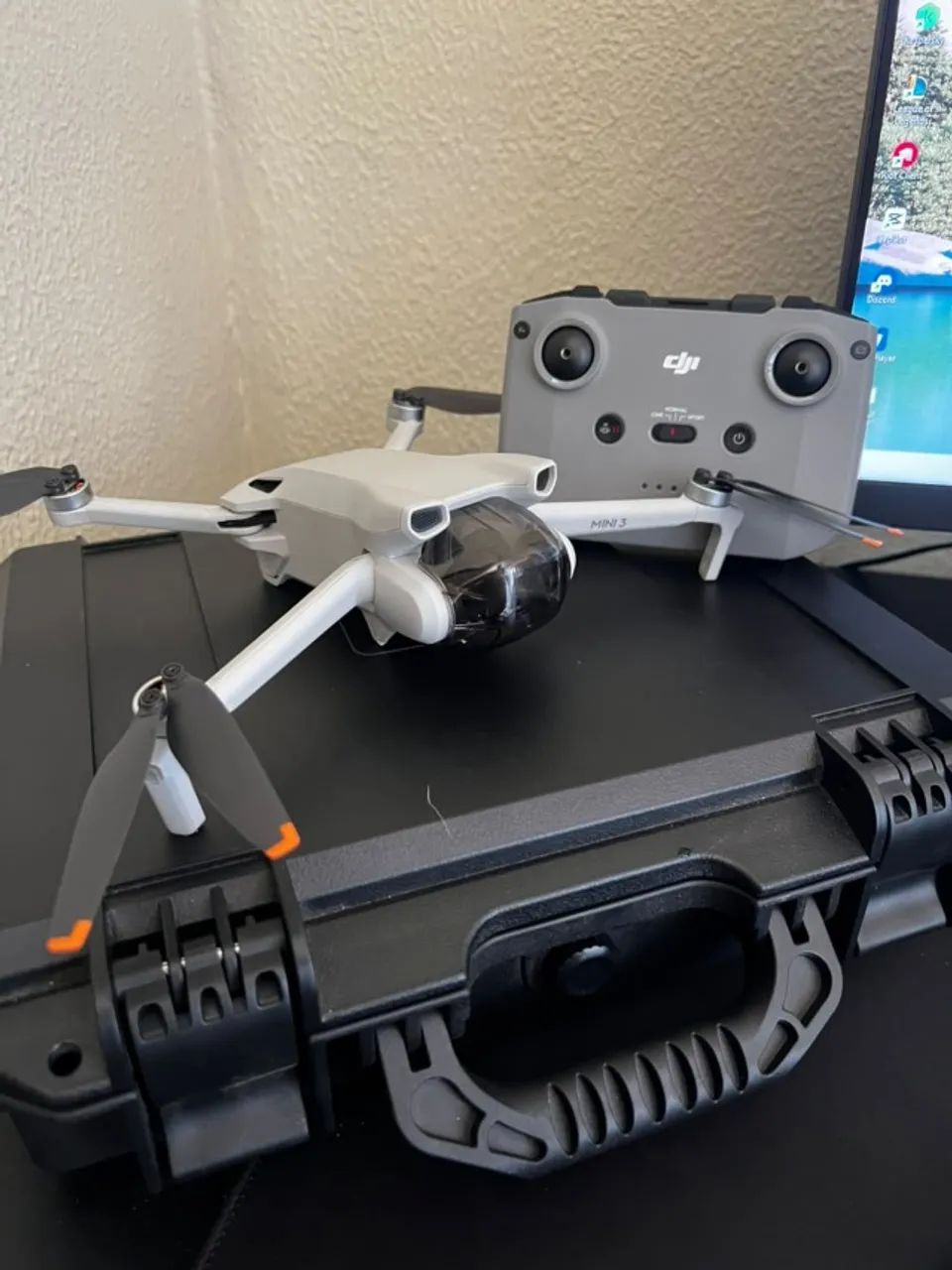 Drone DJI mini 3 + Maleta - Foto 3