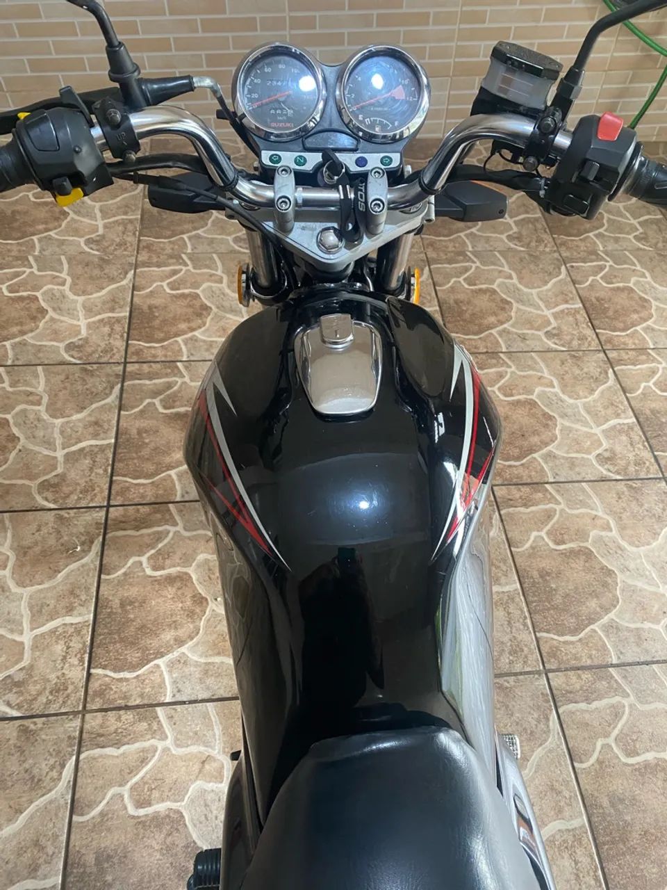 SUZUKI YES  - Foto 4