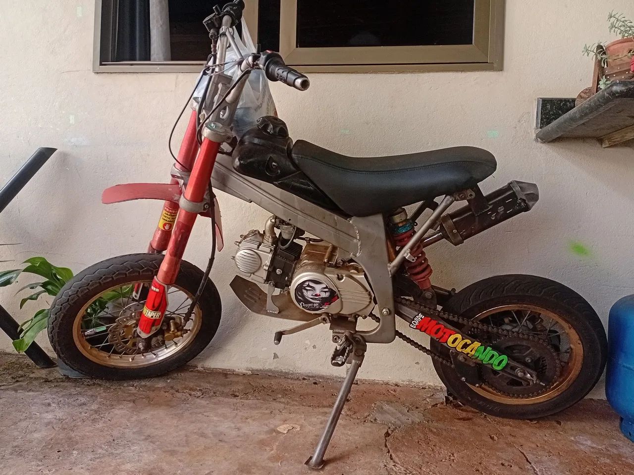 Vendo mini moto protork 100 cilindrada 