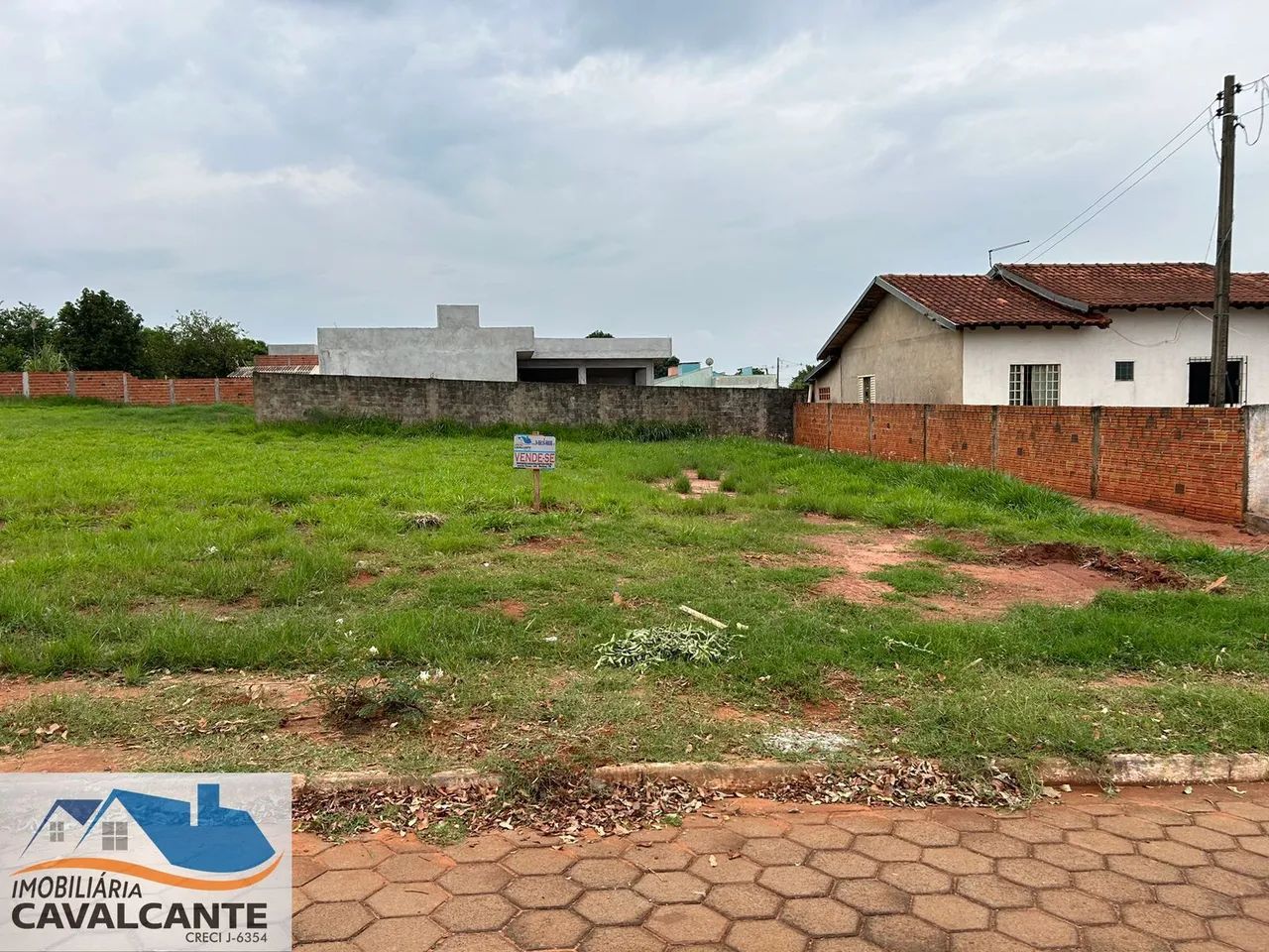 Terreno a venda no centro de Marilena-PR.
