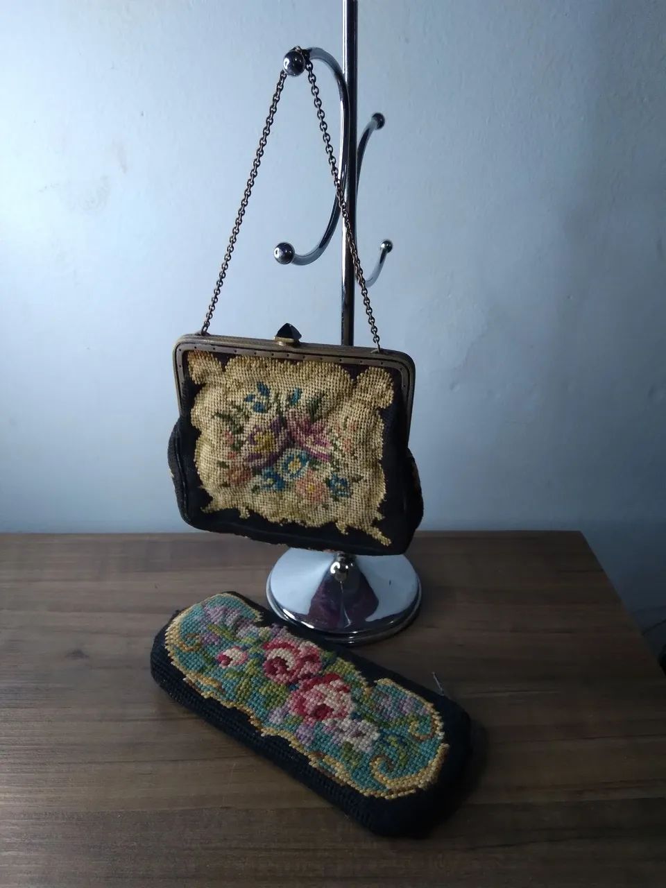 Bolsa e estojo floral petit point - Foto 2