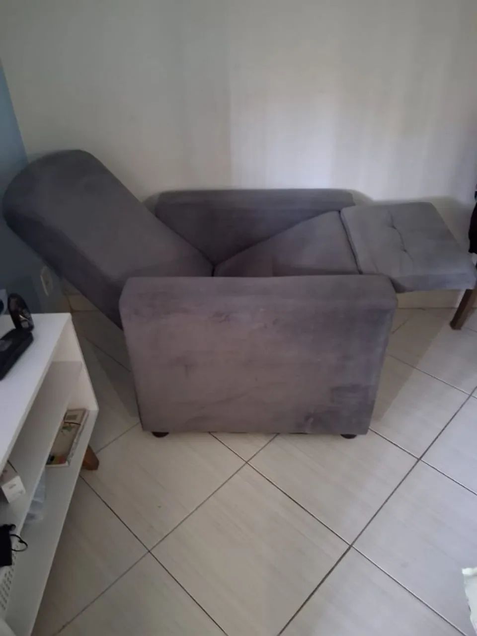 ?Poltrona do Papai Reclinável Cinza (Menos de 1 ano de uso) - Perfeito Estado! - Foto 2