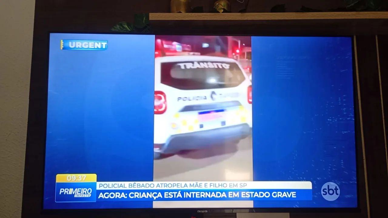 Smart TV Aiwa 50 polegadas - Perfeito Estado (Motivo: Mudança) - Foto 2