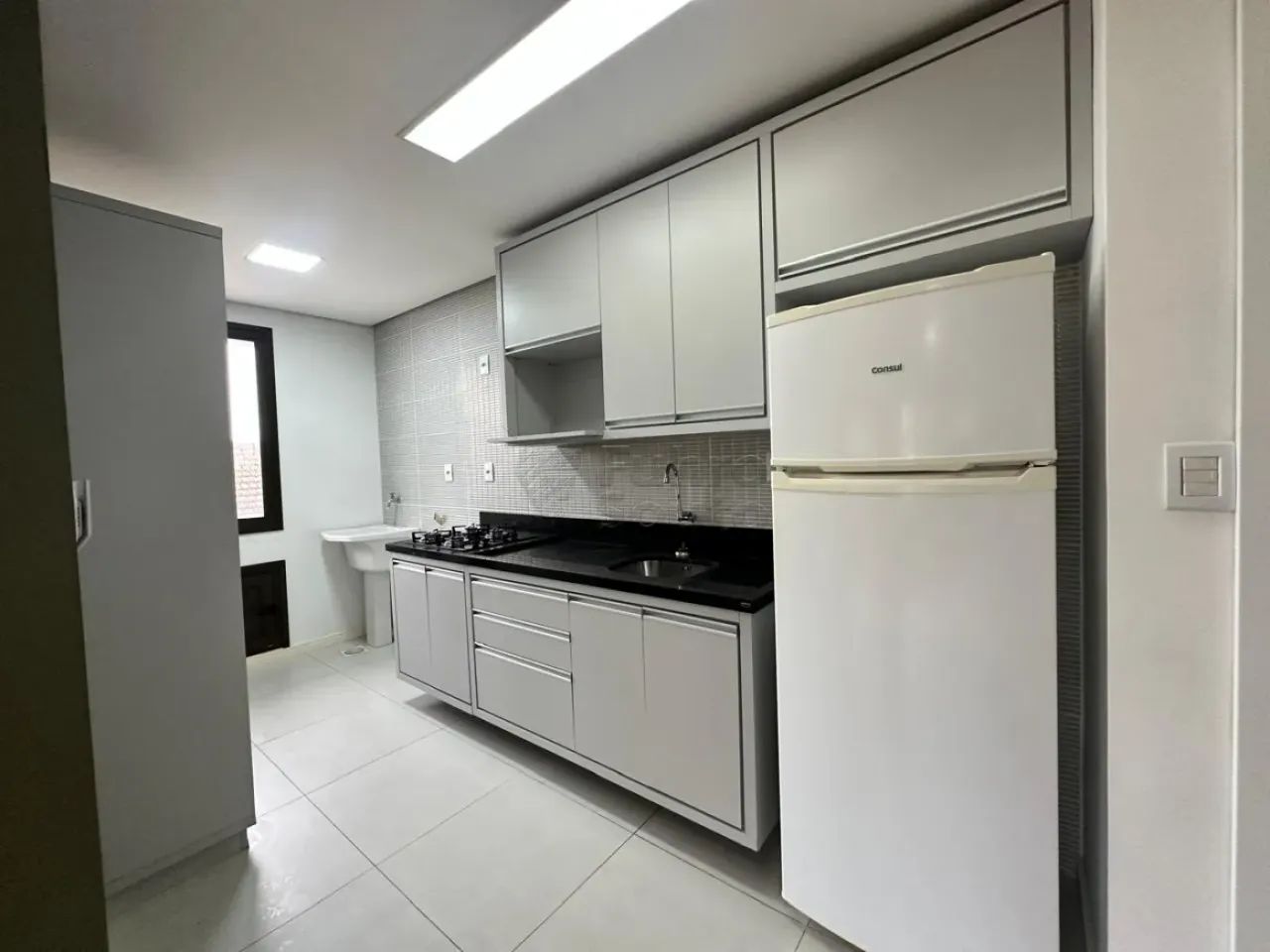 Loft Moderno com Sacada e Cozinha Planejada - Foto 5