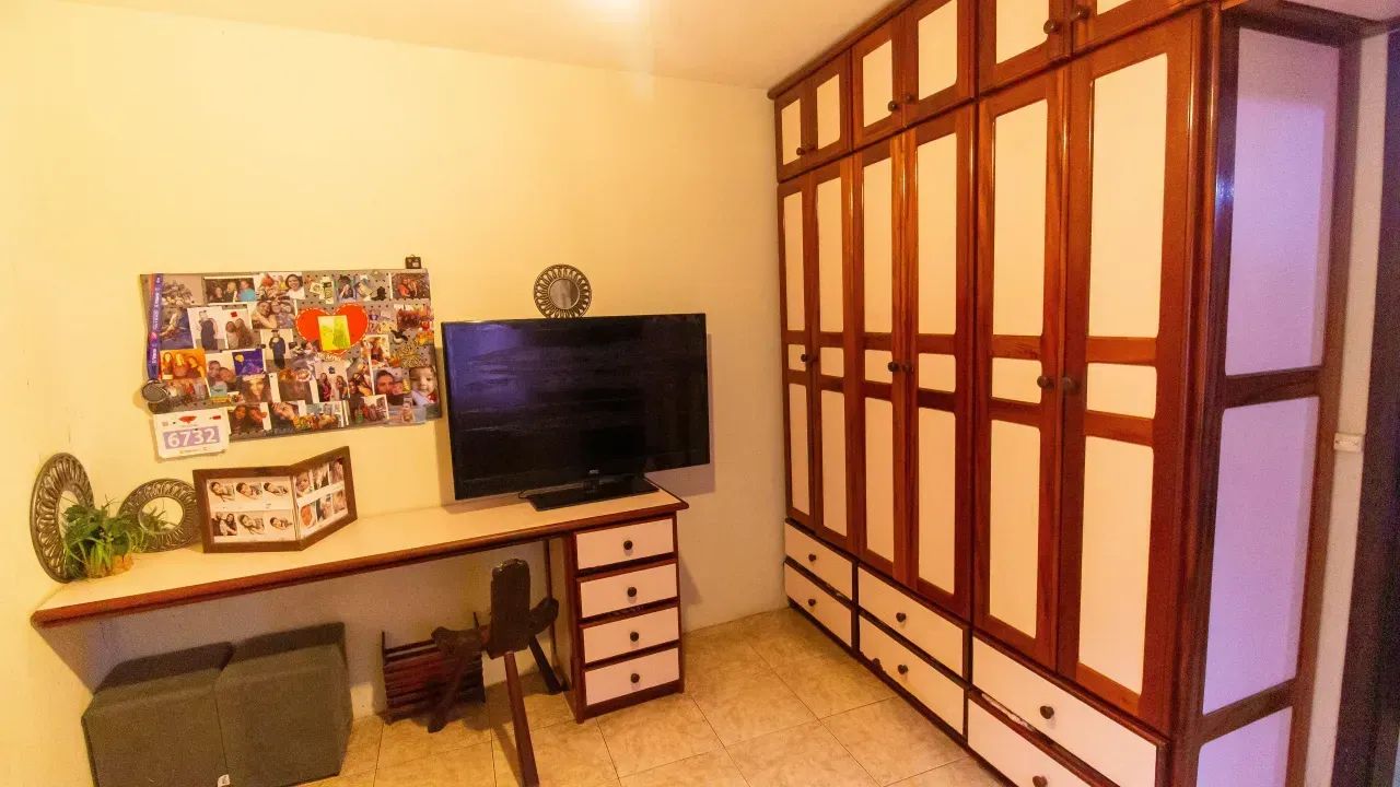 Casa de 3 quartos com 2 vagas no Berreto - Niterói - RJ - Foto 5