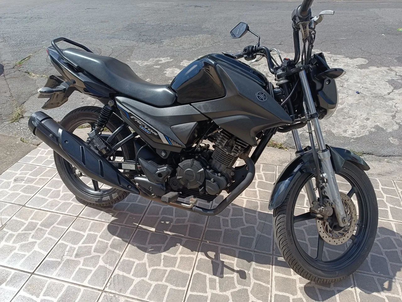 Yamaha YBR  factor novinha