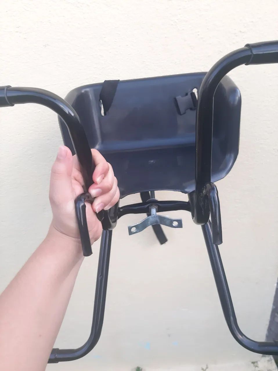 Bagageiro Infantil Novinho para Bicicleta  - Foto 4