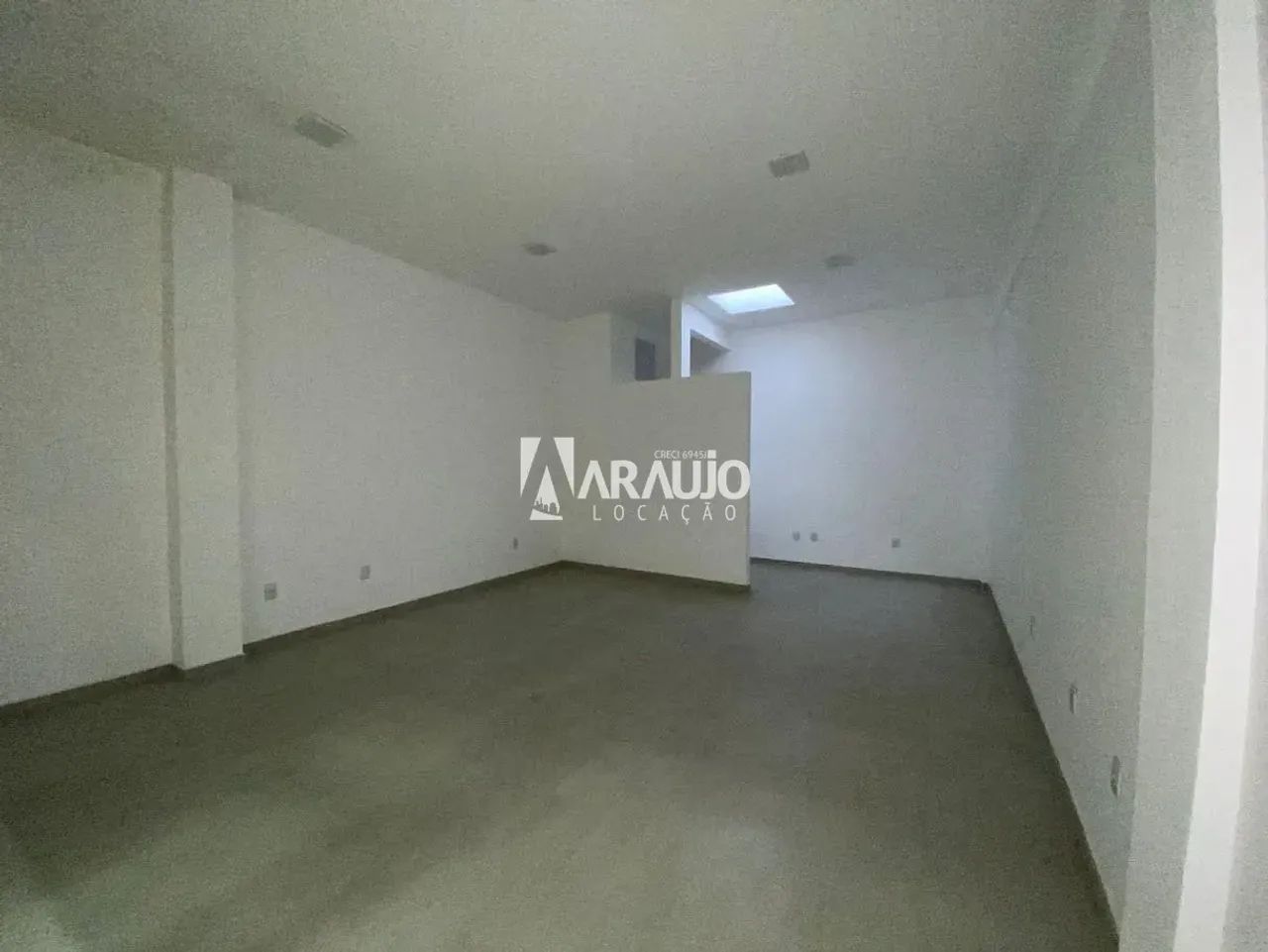 Sala comercial para alugar no Centro - Itajaí
