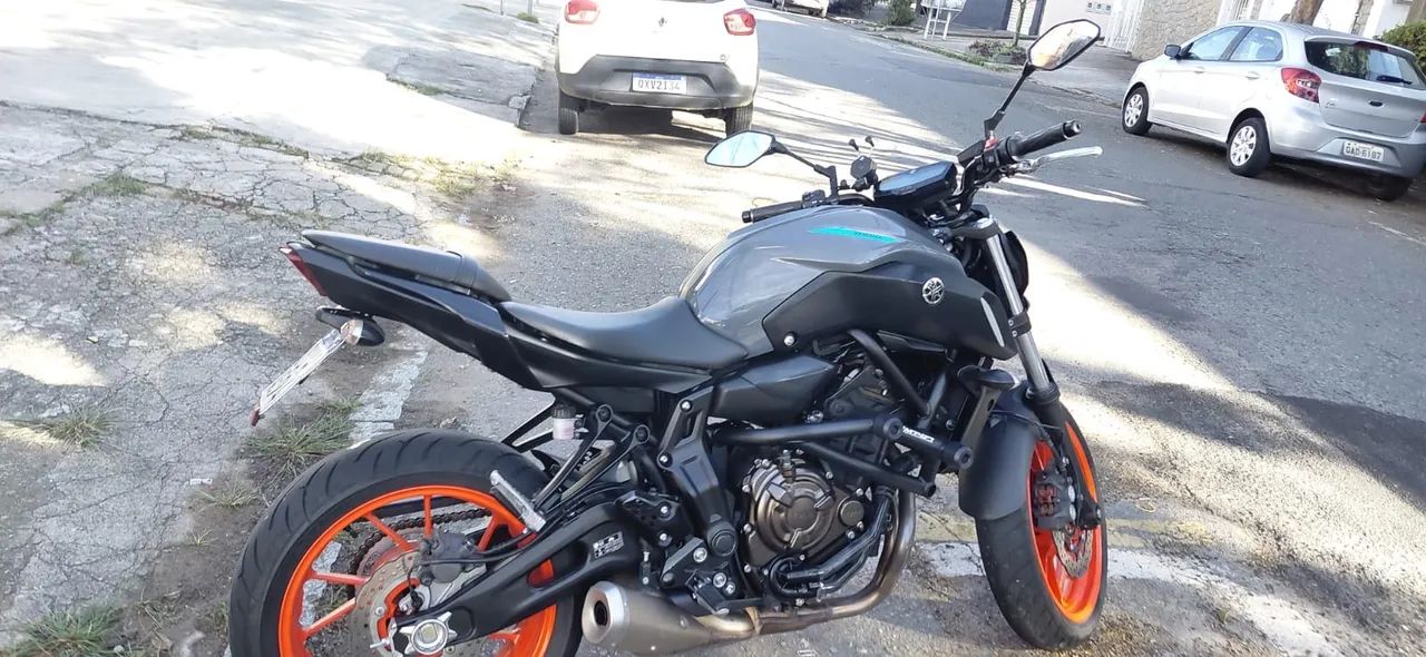 Vendo MT 07 extremamente nova e revistada  - Foto 5