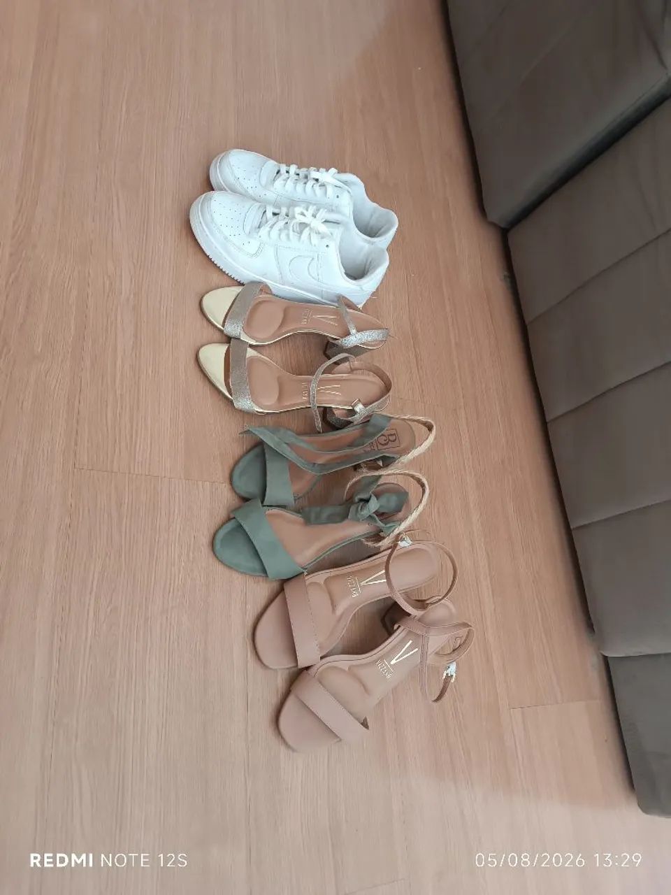 Doar roupas e calçados  - Foto 2