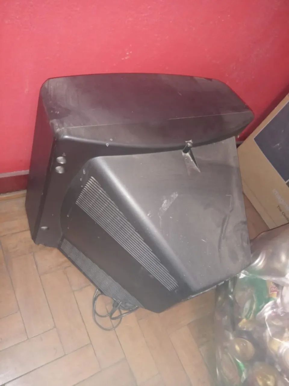 TV Sony Trinitron 21 Polegadas - No Estado (Para Conserto ou Peças)".