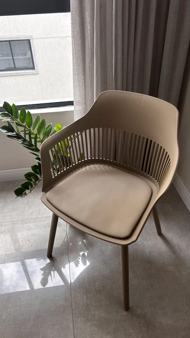 Conjunto 4 cadeiras jantar (novas)