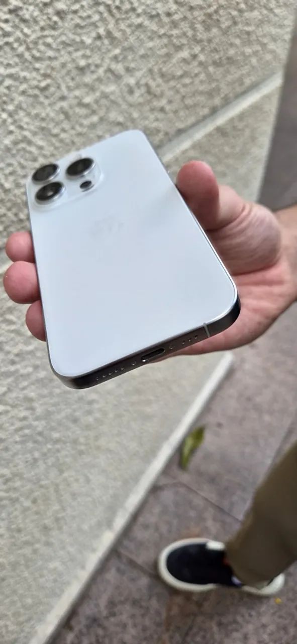 Iphone 15 pro 256GB - Foto 4