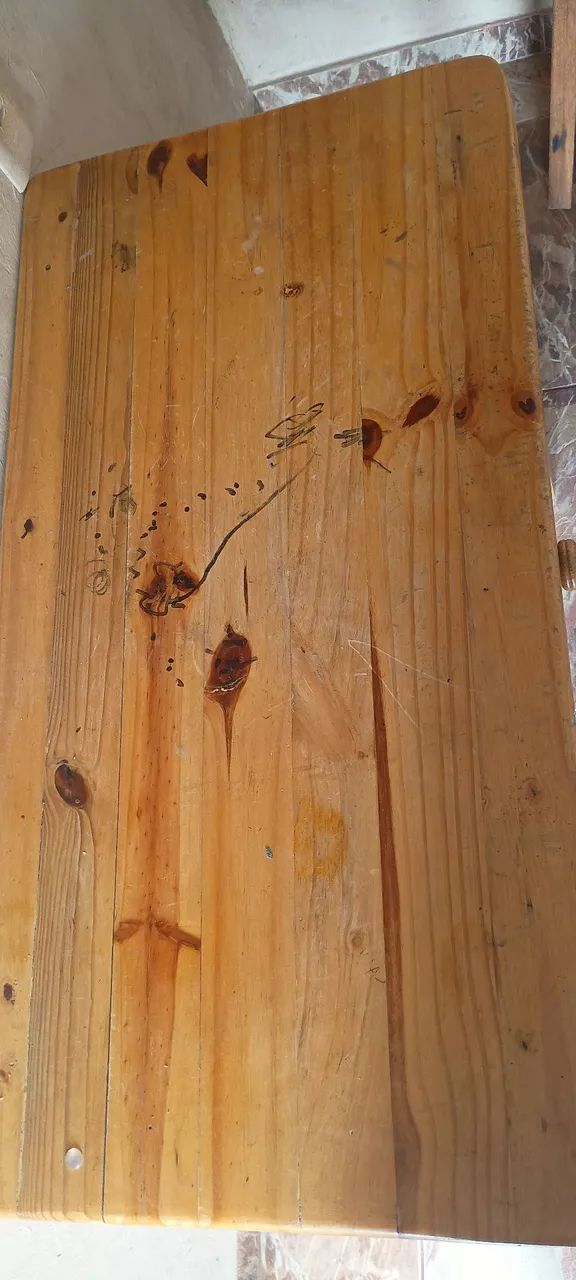 Mesinha com gaveta - Foto 3