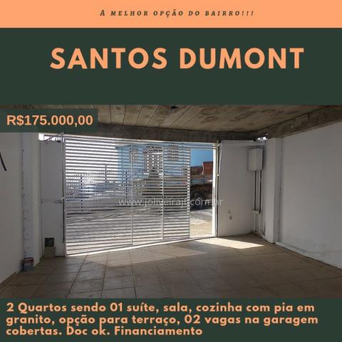 (J1) Casa linear de 2 quartos com suite, 2 vagas, e área externa no Santos Dumont
